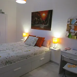 https://apartamento-alameda-cadiz-11003.es-andalucia.com