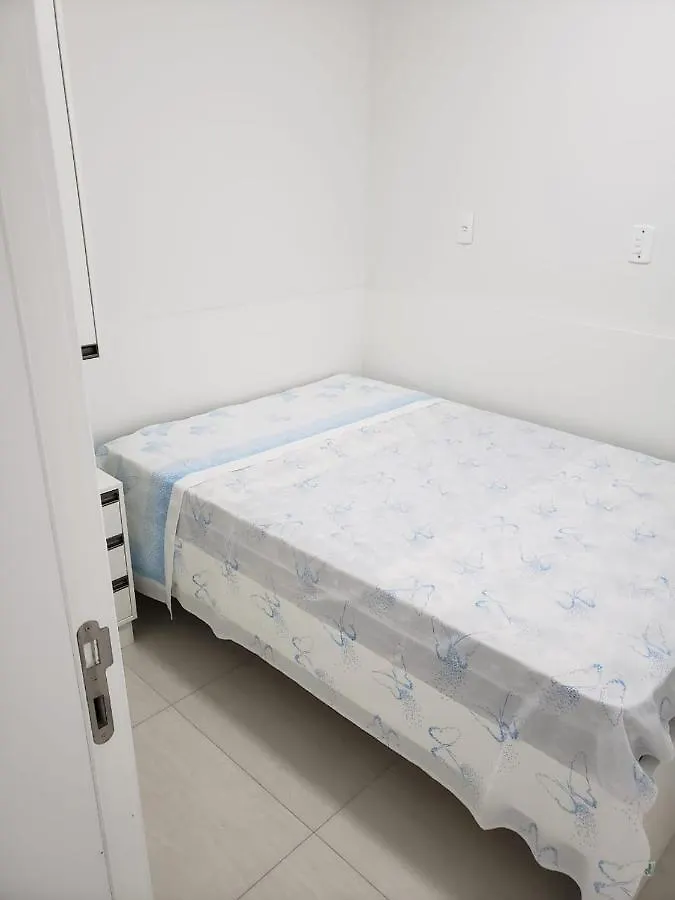 Apartamento Com Vista Para O Mar Na Av Atlantica Em Балнеариу-Камбориу 0*,  Бразилия